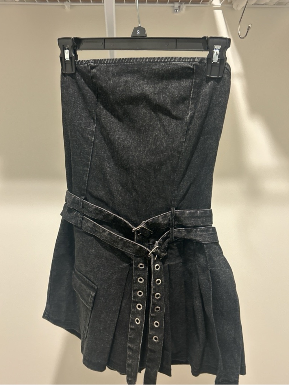 Strapless Acid Wash Black Denim Mini Skort Dress with Grommet Belt